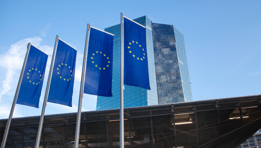 ECB to maintain a bond portfolio indefinitely
